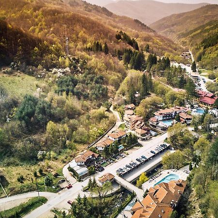 Вълеви Къщи Чифлик Экстерьер фото
